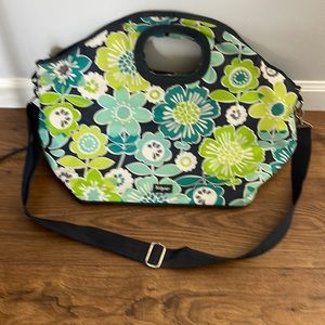 Large thirty one zip cooler bag